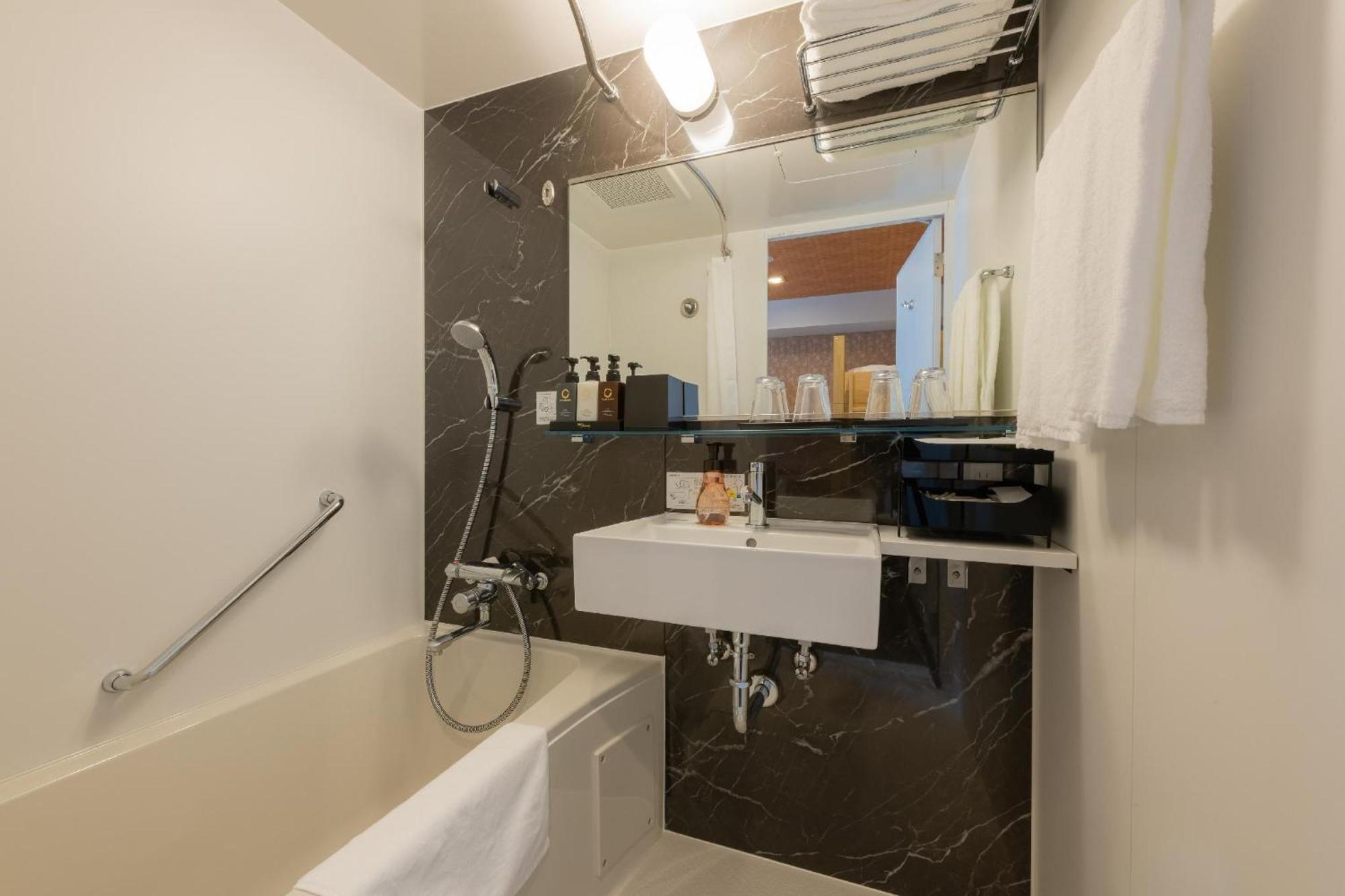 Tosei Hotel Cocone Asakusa Токио Экстерьер фото